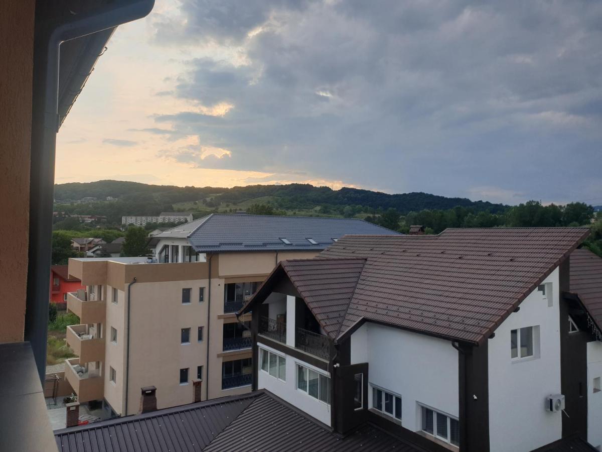 Apartament Dem Radulescu Langa Strand รึมนิคูวัลเจีย ภายนอก รูปภาพ